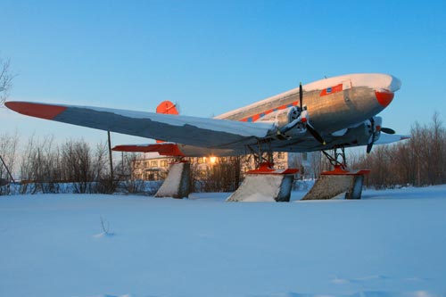 Погиб на взлете